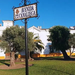 Apartamento Reina Y Pastora Con Parking Apartamento